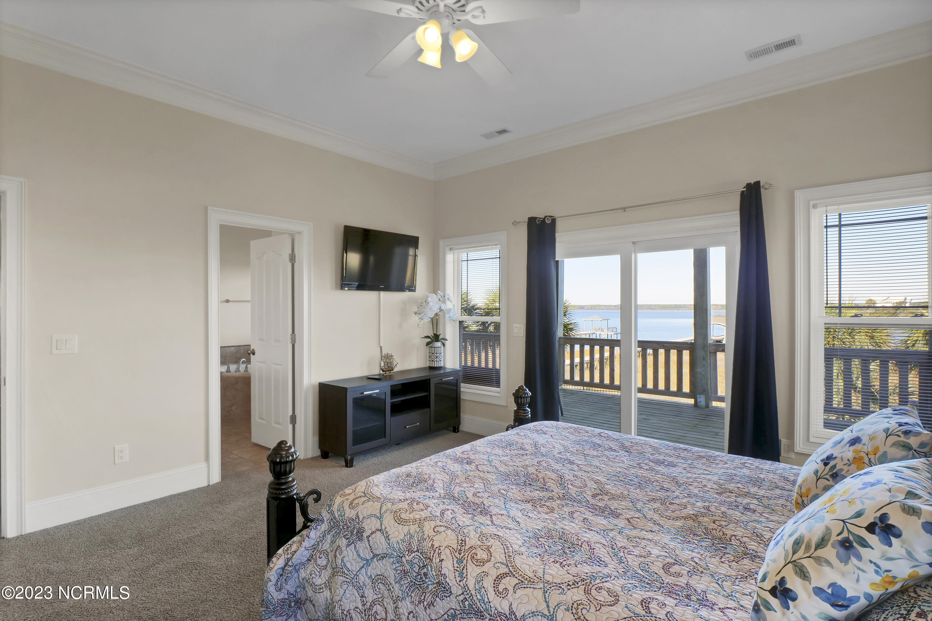 685 New River Inlet Road North Topsail Beach, NC 28460 - Photo 22 of 78 18