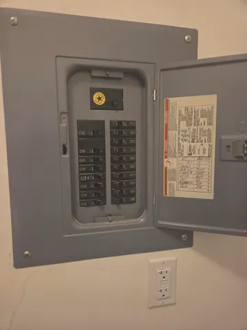 $229,000 | 1036 Crimson Clover Way, Schererville, IN 46375