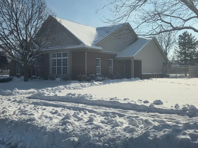 $232,900 | 1036 Crimson Clover Way, Schererville, IN 46375
