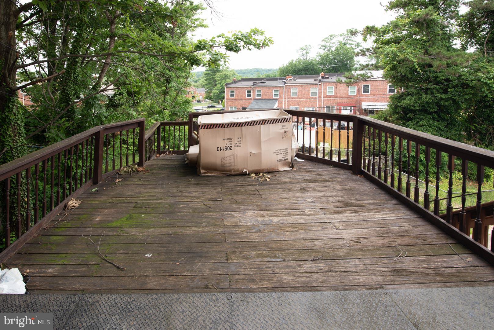 5518 Channing Road Baltimore, MD 21229 - Photo 28 of 33