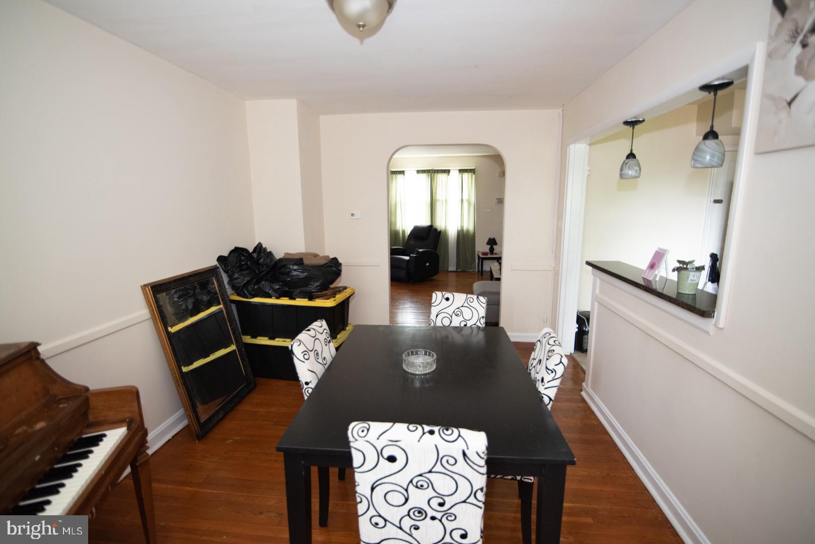 5518 Channing Road Baltimore, MD 21229 - Photo 5 of 33