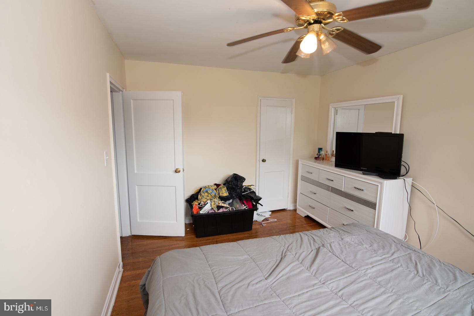 5518 Channing Road Baltimore, MD 21229 - Photo 8 of 33