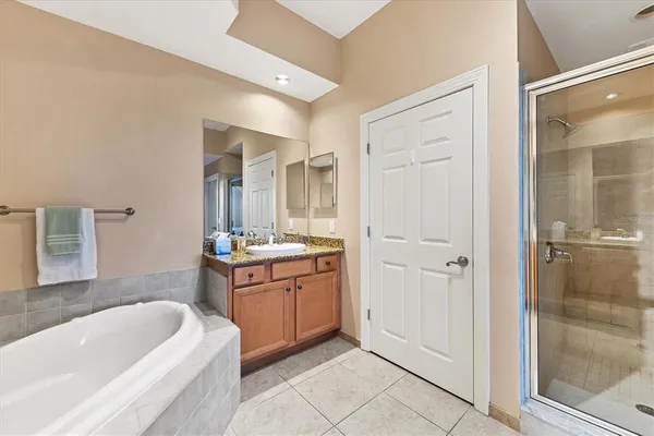 $5,900 | 8561 Amberjack Circle, Unit 301, Englewood, FL 34224