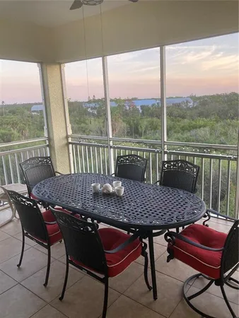 $5,900 | 8561 Amberjack Circle, Unit 301, Englewood, FL 34224