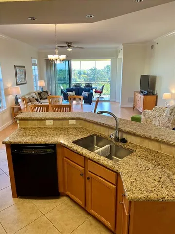 $5,900 | 8561 Amberjack Circle, Unit 301, Englewood, FL 34224