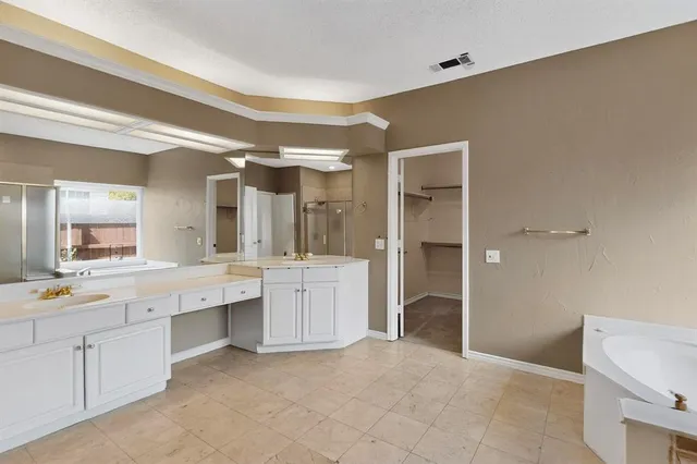 $649,500 | 2221 Everglade Court, Carrollton, TX 75006