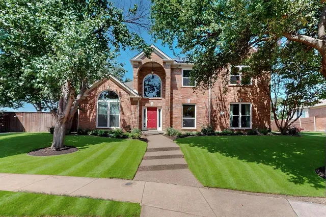 $649,500 | 2221 Everglade Court, Carrollton, TX 75006