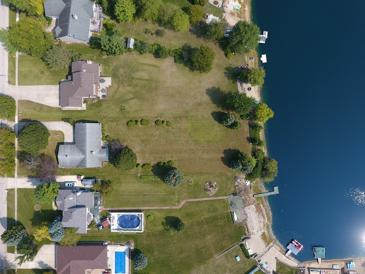 524 San Carlos Road Minooka, IL 60447 - Photo 6 of 6 an aerial view of residential houses with outdoor space
