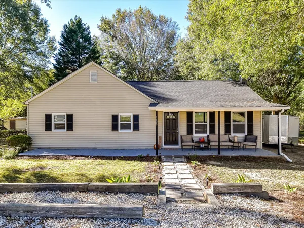 $264,999 | 1620 Blueberry Street, Mount Pleasant, NC 28124