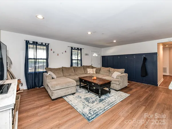 $264,999 | 1620 Blueberry Street, Mount Pleasant, NC 28124