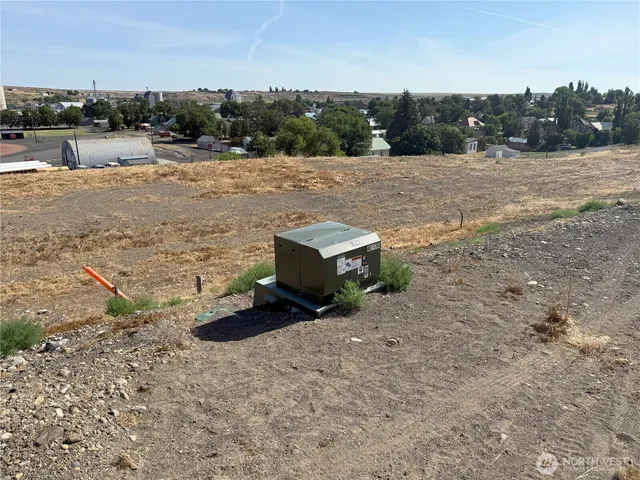 $85,000 | 301 West 6th Avenue, Odessa, WA 99159