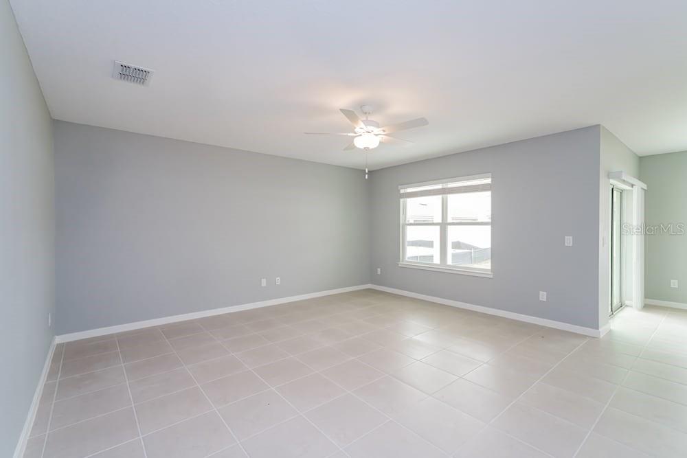 3989 Obsidian Drive Spring Hill, FL 34609 - Photo 3 of 5