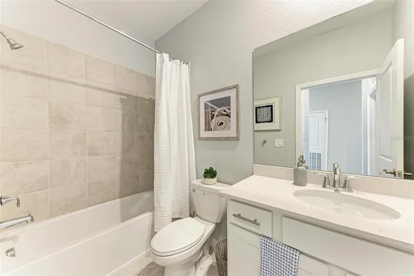 $2,000 | 12320 Wellen Golf Street, Unit 402, Venice, FL 34293