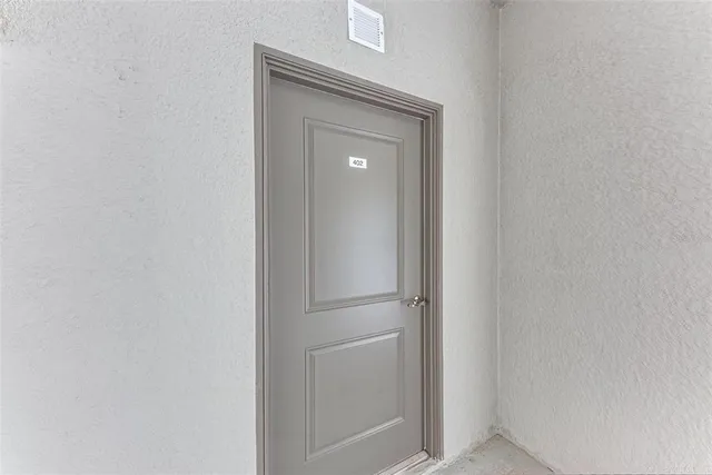 $2,000 | 12320 Wellen Golf Street, Unit 402, Venice, FL 34293