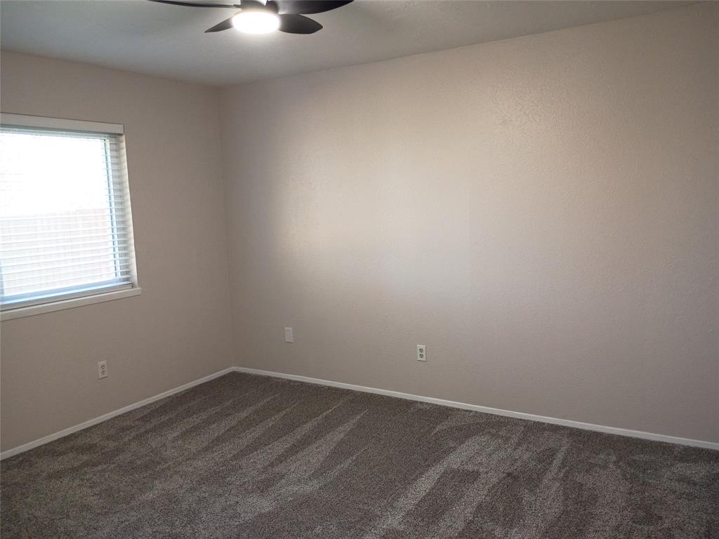 5818 Townshire Road Garland, TX 75044 - Photo 13 of 20