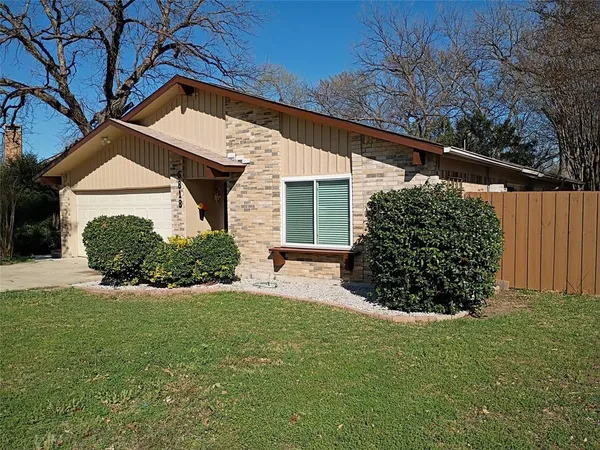 $2,495 | 5818 Townshire Road, Garland, TX 75044