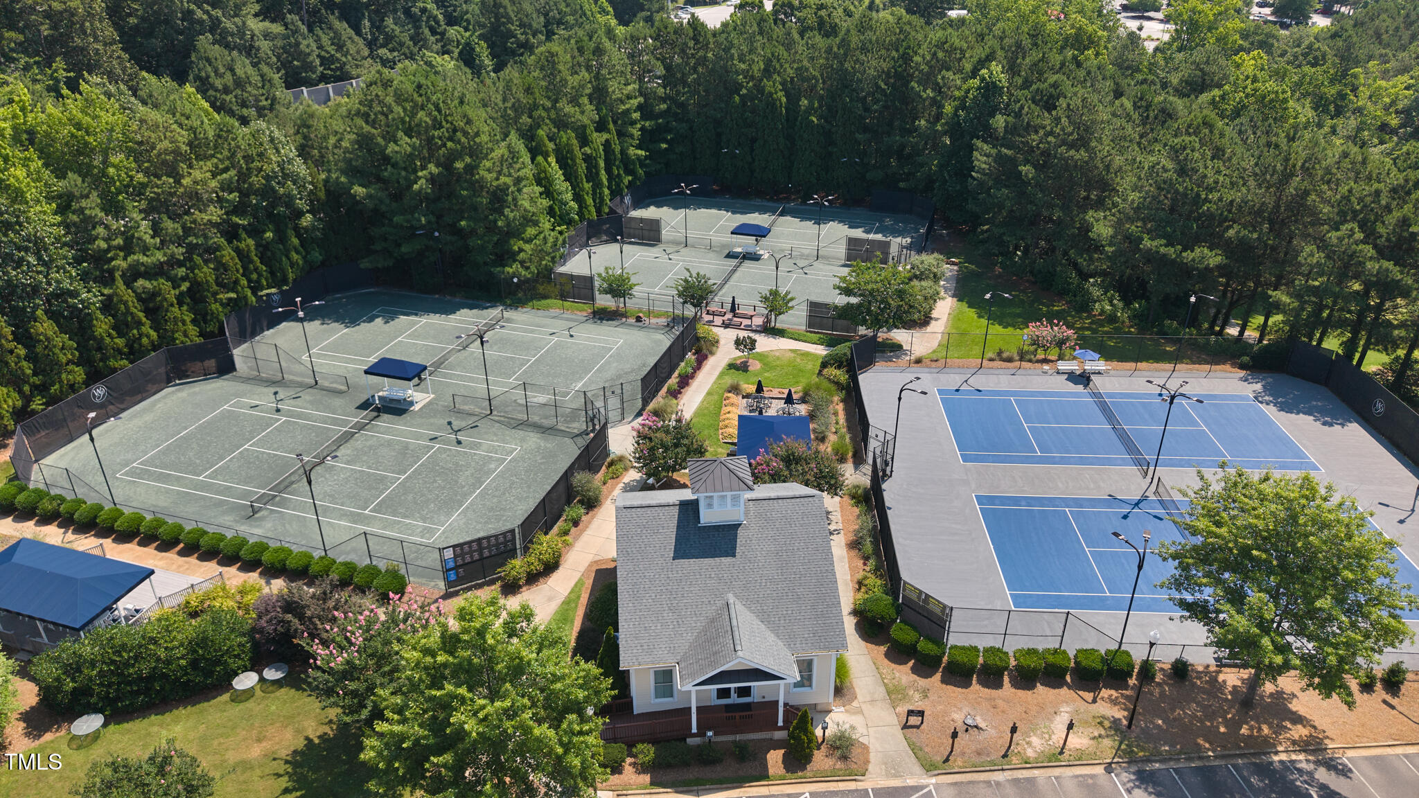 12612 Gallant Place Raleigh, NC 27614 - Photo 16 of 19 DJI_20250626112935_0066_D