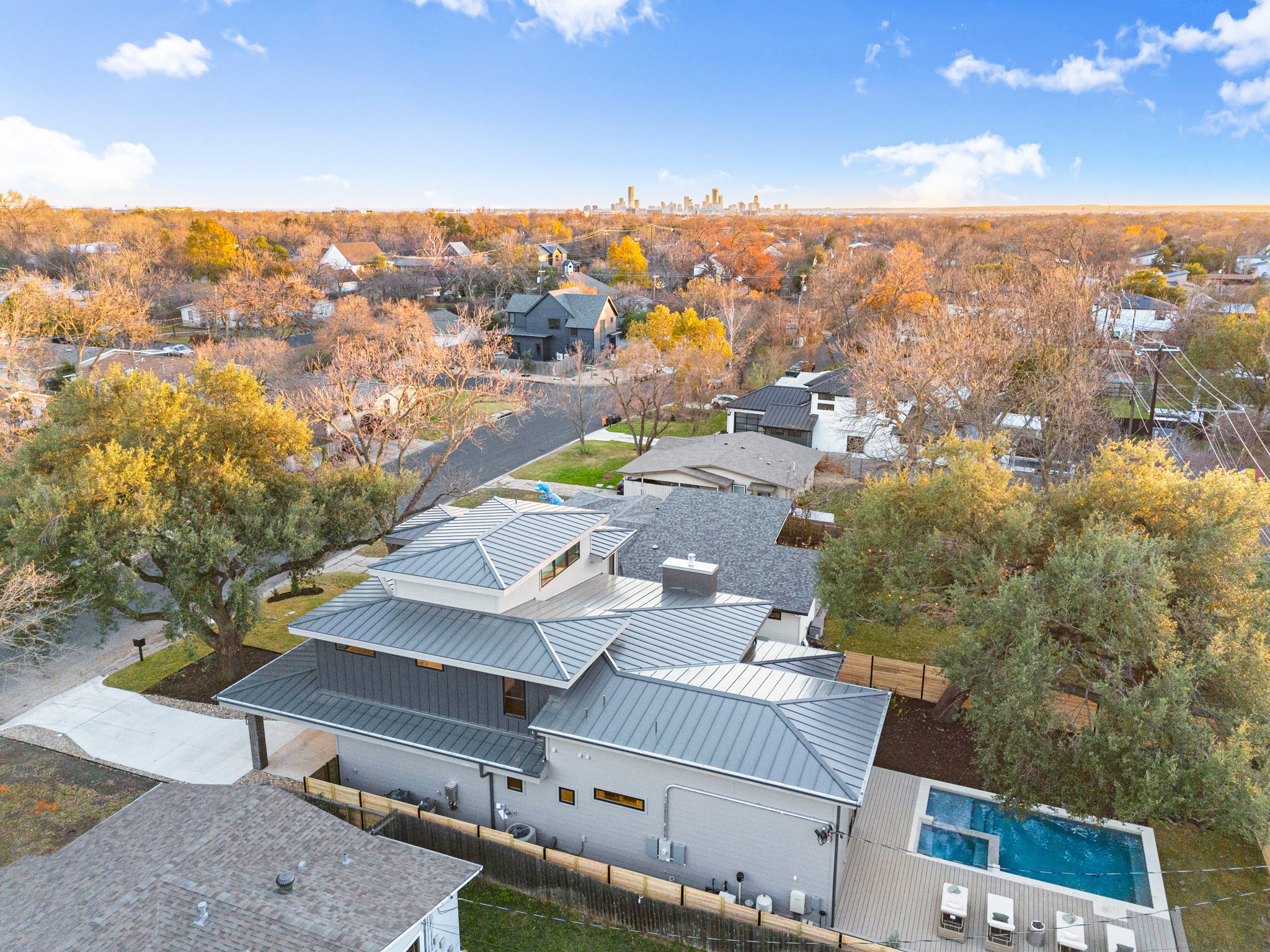 7706 Rutgers Avenue Austin, TX 78757 - Photo 33 of 35 Aerial perspective of suburban area