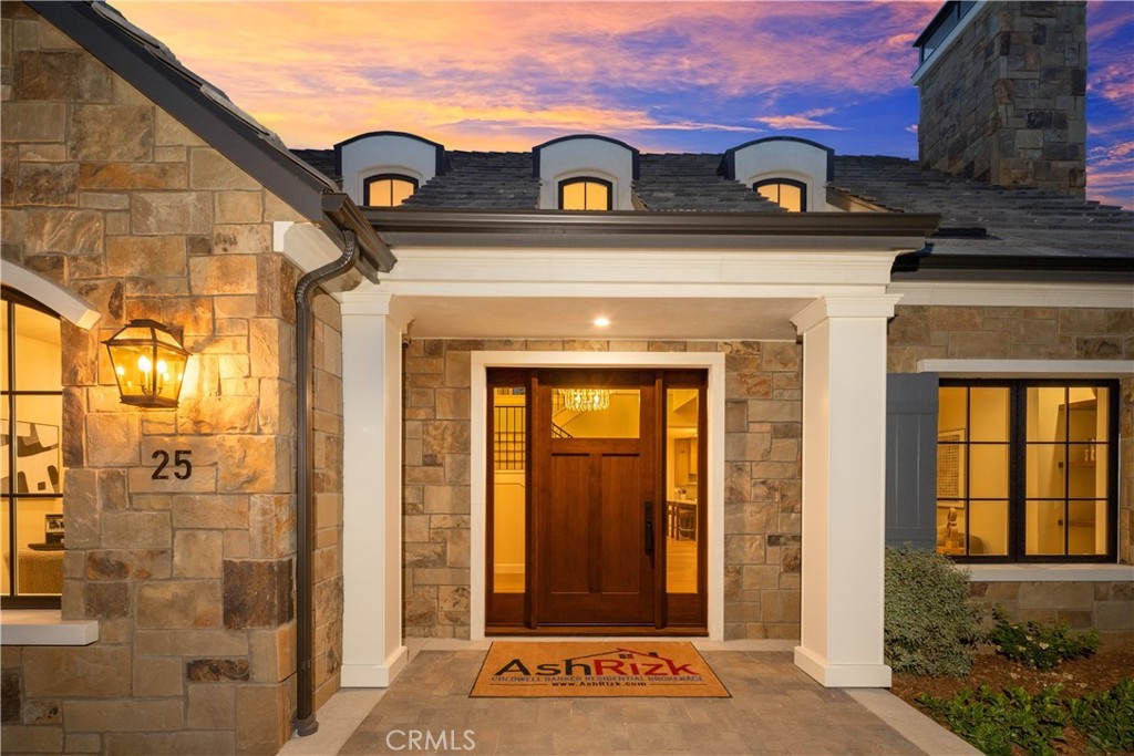 25 Corto Road Arcadia, CA 91007 - Photo 5 of 6 a view of a door of a house