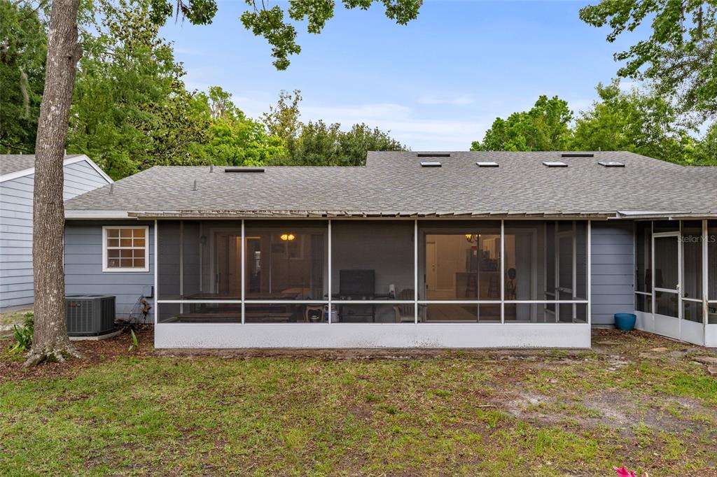 364 Northwest 48th Boulevard, Unit K Gainesville, FL 32607 - Photo 22 of 24