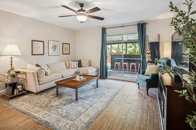 $359,999 | 1213 Brush Creek Drive, Richardson, TX 75081