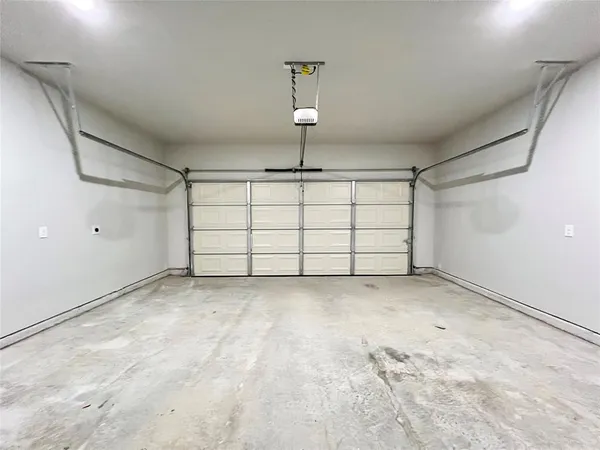 $1,875 | 3501 East Renfro Street, Unit 416, Burleson, TX 76028