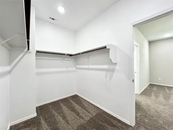 $1,875 | 3501 East Renfro Street, Unit 416, Burleson, TX 76028