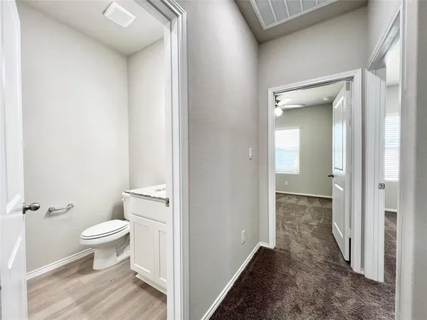 $1,875 | 3501 East Renfro Street, Unit 416, Burleson, TX 76028