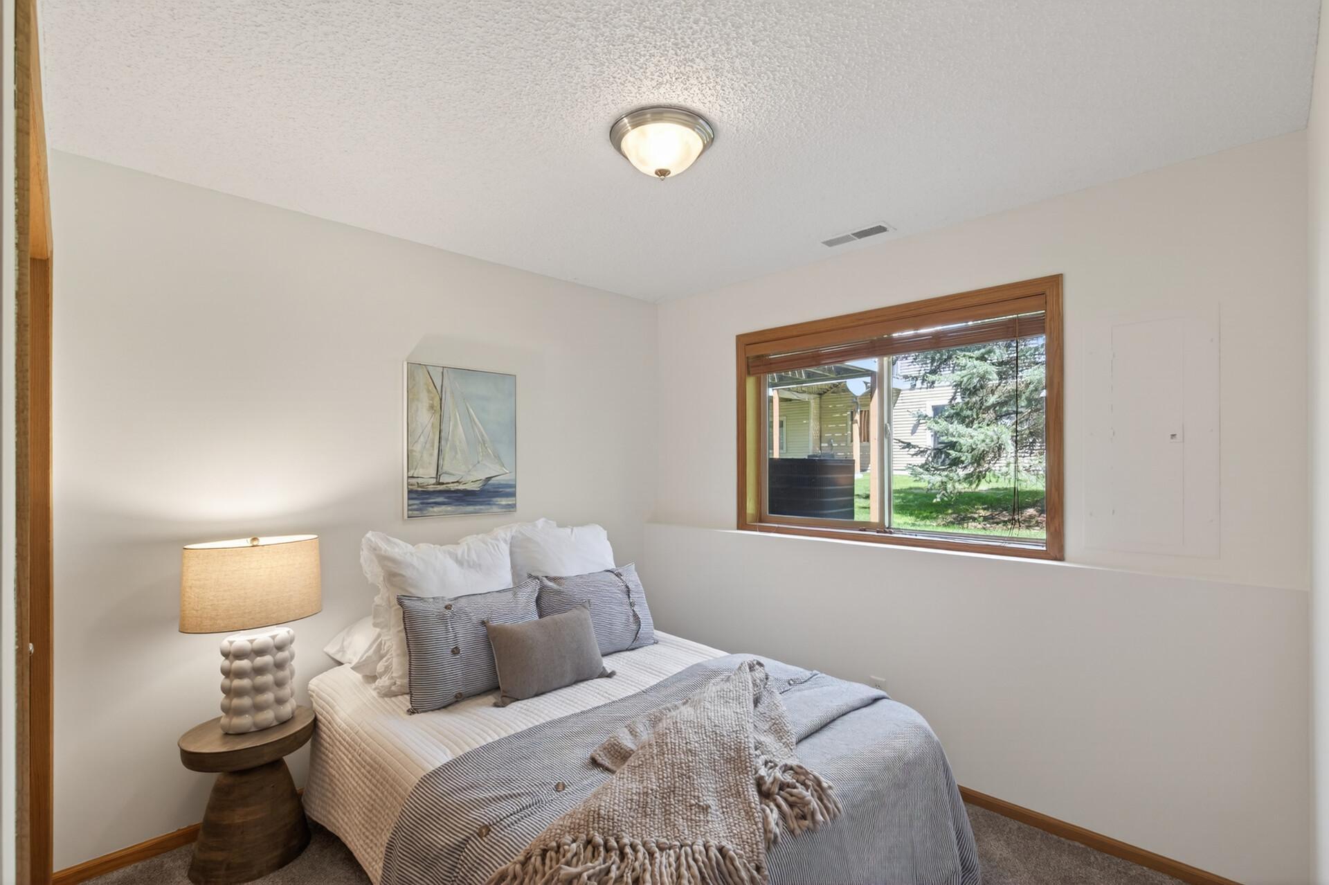 8405 Cedarview Circle Savage, MN 55378 - Photo 10 of 17