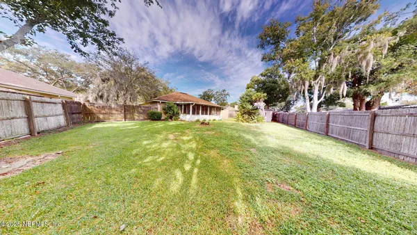 $2,300 | 11645 Lazy Willow Lane, Jacksonville, FL 32223