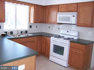389 Juliustown Road Columbus, NJ 08022 - Photo 5 of 6