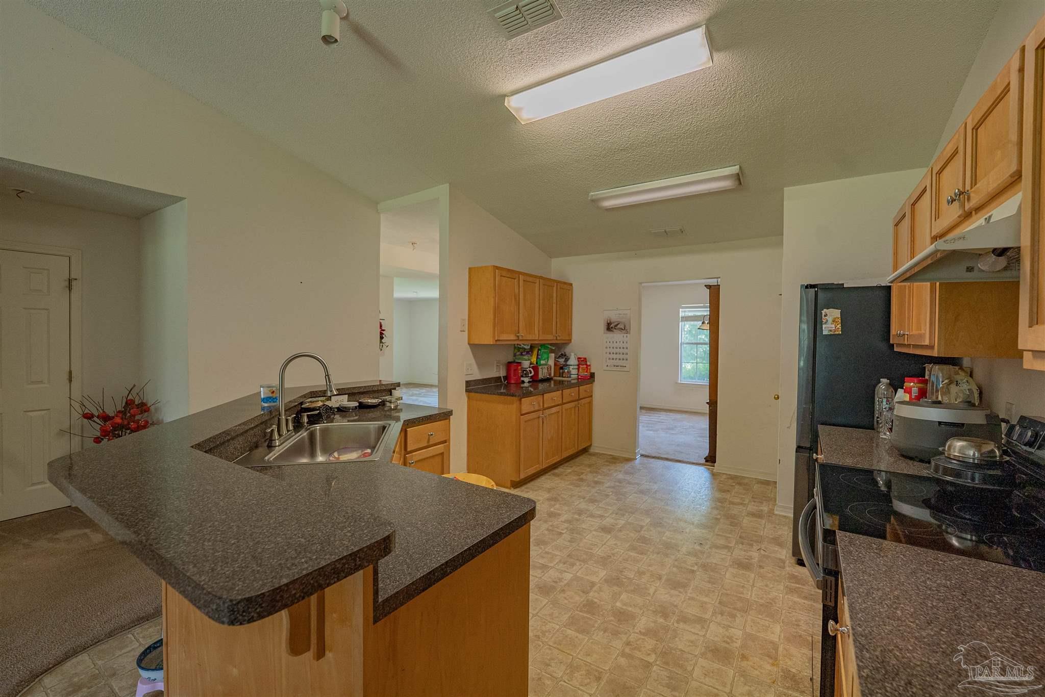 2020 Ziglar Road Cantonment, FL 32533 - Photo 15 of 32