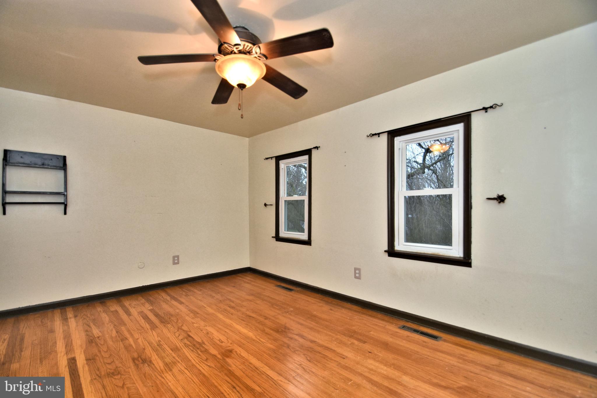 926 Andover Road Lansdale, PA 19446 - Photo 14 of 29 Master Bedroom