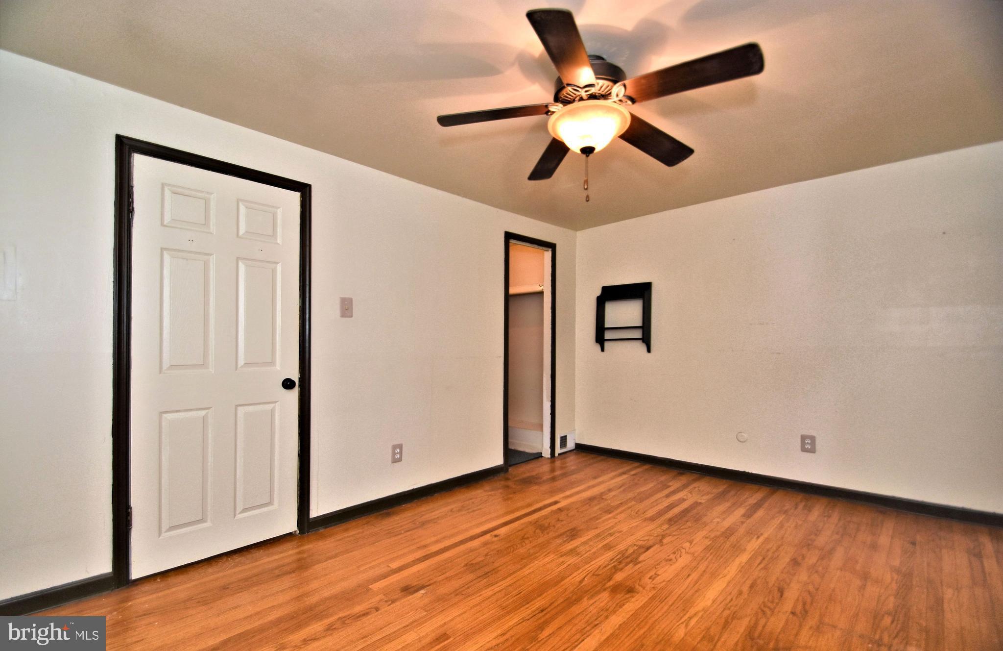 926 Andover Road Lansdale, PA 19446 - Photo 15 of 29 Gallery Image 15