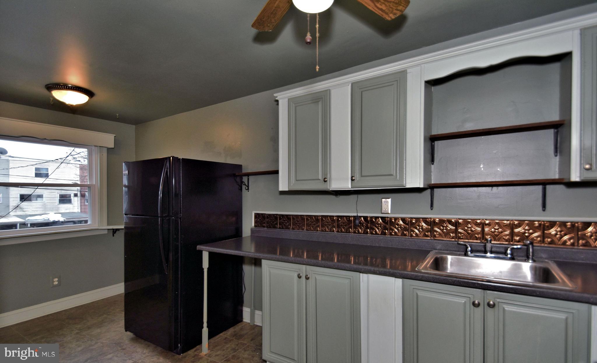 926 Andover Road Lansdale, PA 19446 - Photo 7 of 29 Gallery Image 7