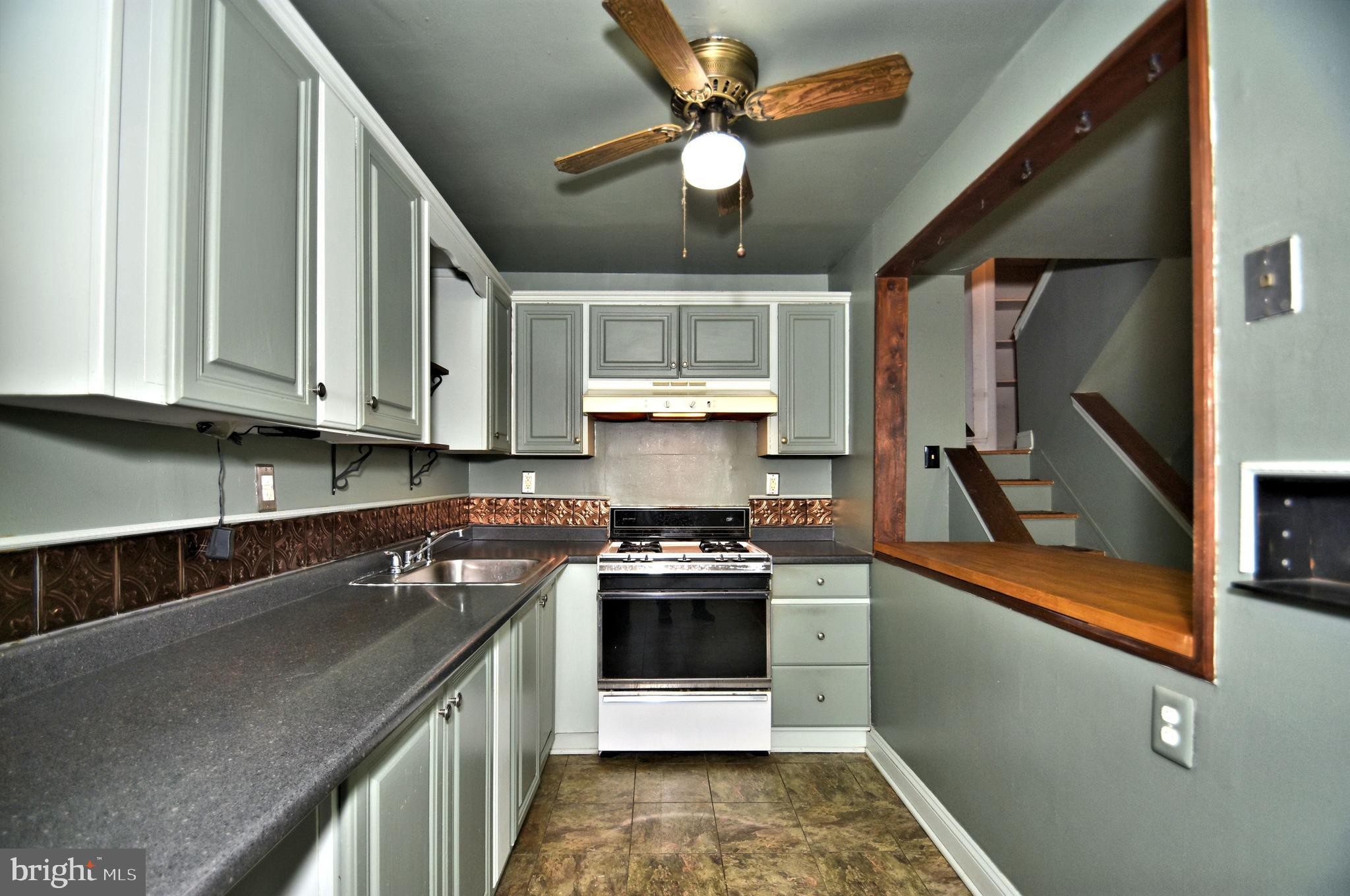 926 Andover Road Lansdale, PA 19446 - Photo 9 of 29 Gallery Image 9