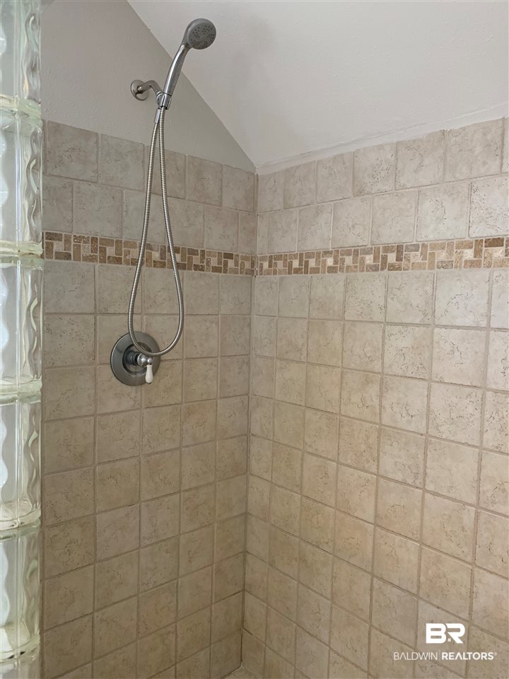 13402 County Road 91 Elberta, AL 36530 - Photo 27 of 32 Standing Shower with 2 Shower Heads