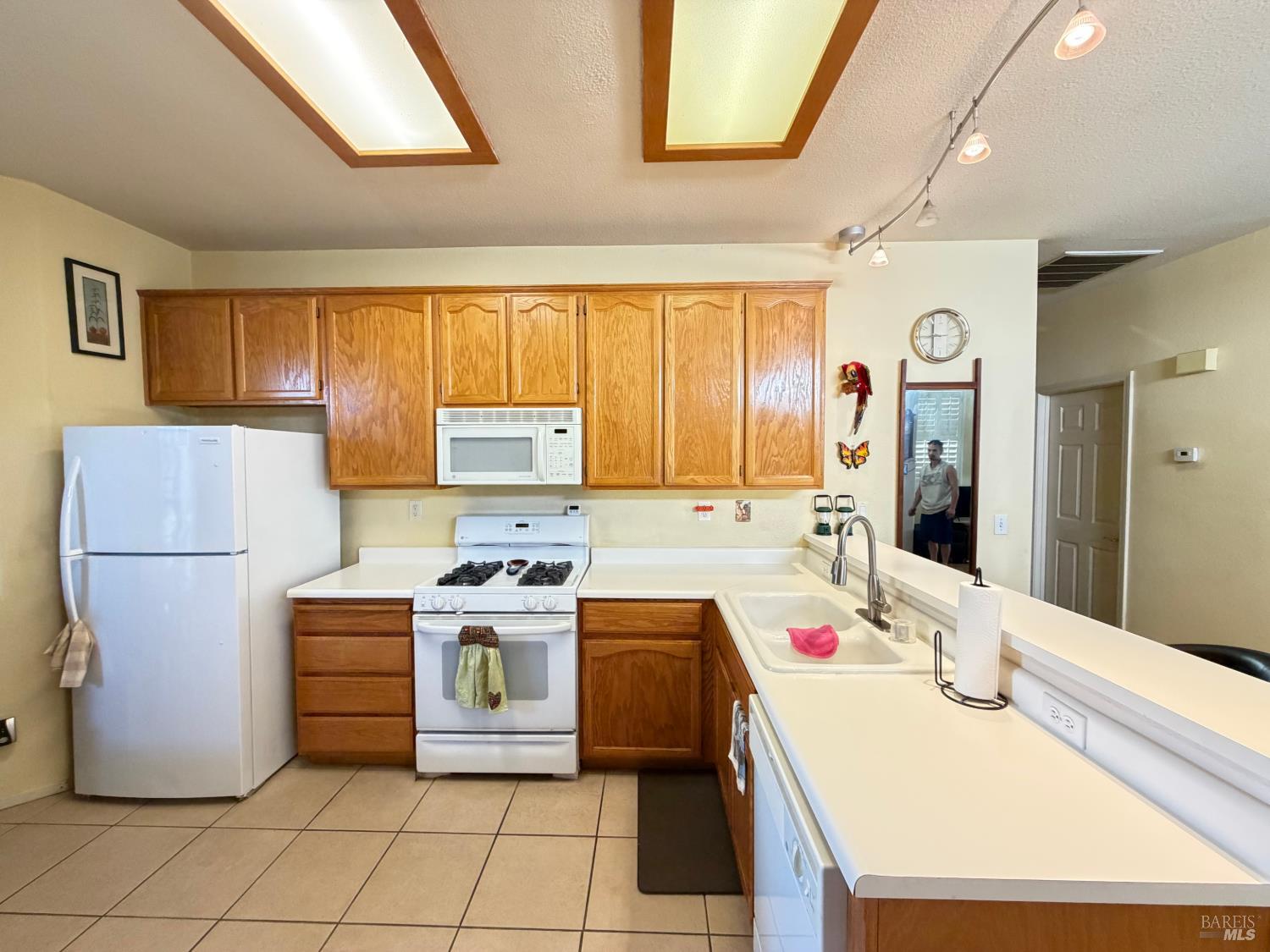 782 Oakhill Way Rio Vista, CA 94571 - Photo 8 of 23 Gallery Image 8