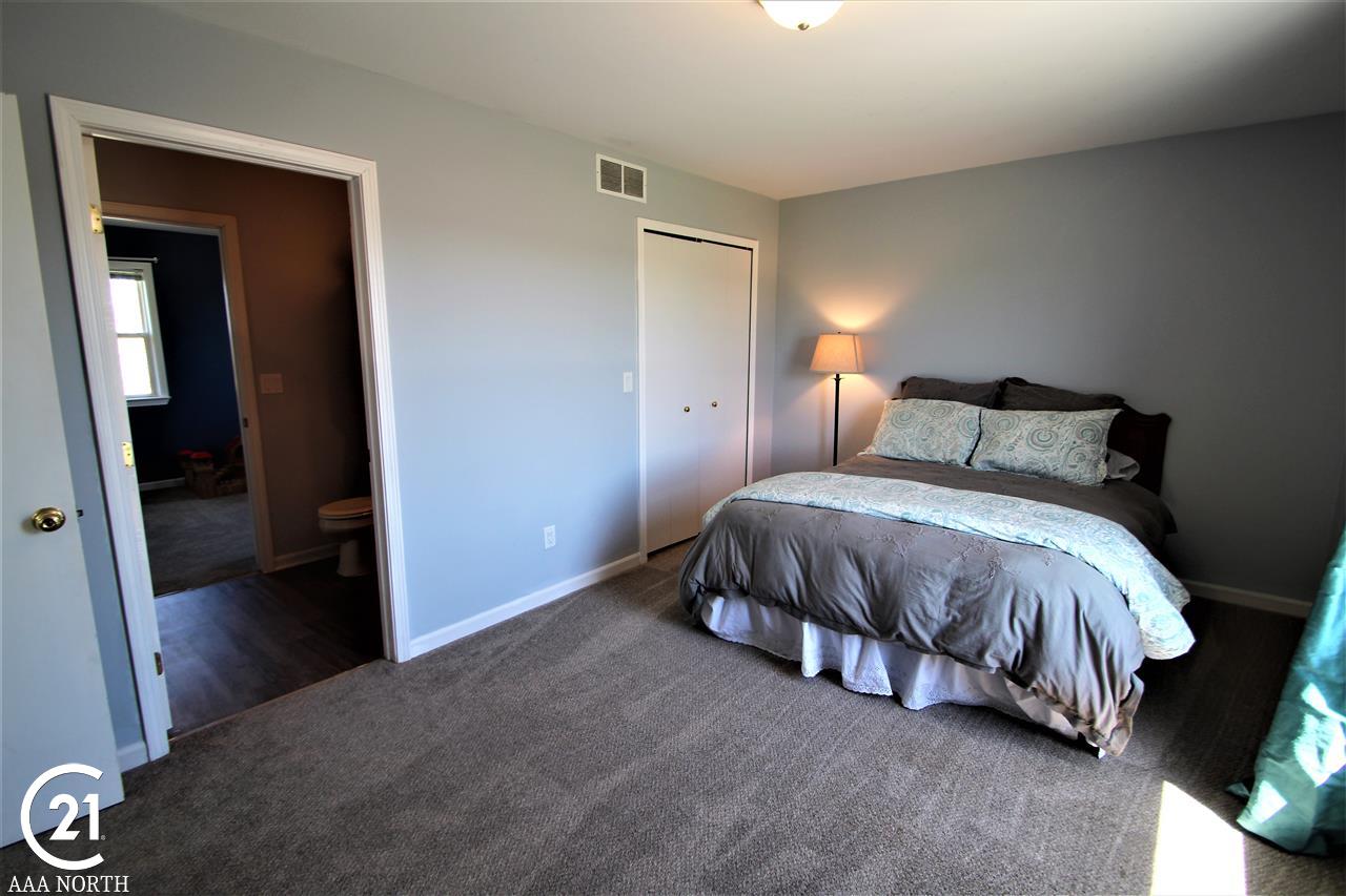 22651 McPhall Road Armada, MI 48005 - Photo 24 of 31 50040803-23.JPG