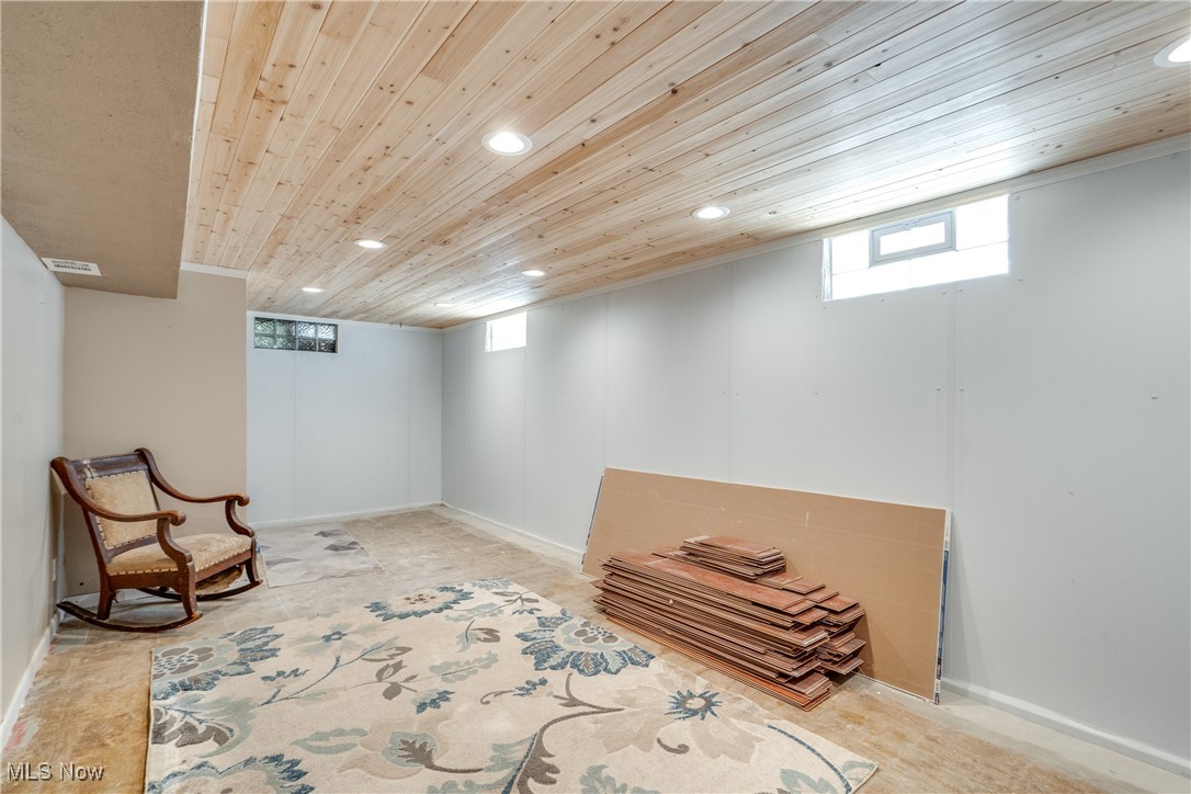 597 Herbert Road Akron, OH 44312 - Photo 26 of 34 Gallery Image 26