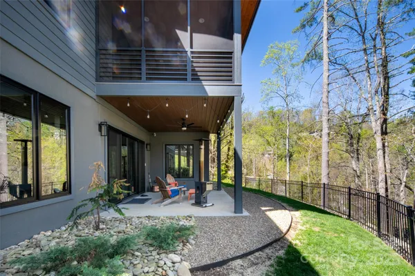 $1,990,000 | 42 Spring Cove Road, Asheville, NC 28804