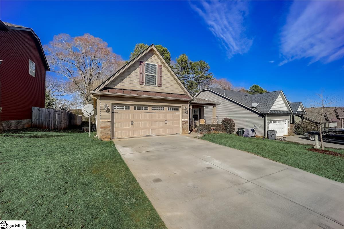 161 Tiara Ridge Lane Duncan, SC 29334 - Photo 2 of 23 Gallery Image 2