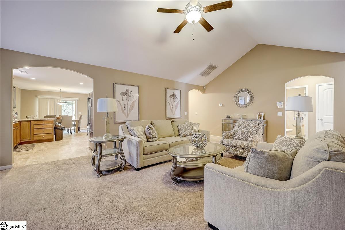 161 Tiara Ridge Lane Duncan, SC 29334 - Photo 7 of 23 Gallery Image 7