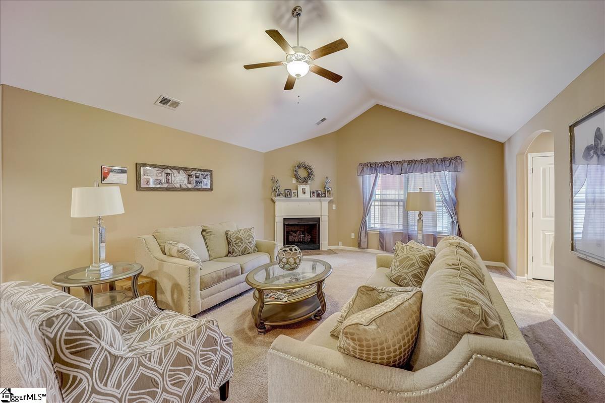 161 Tiara Ridge Lane Duncan, SC 29334 - Photo 8 of 23 Gallery Image 8