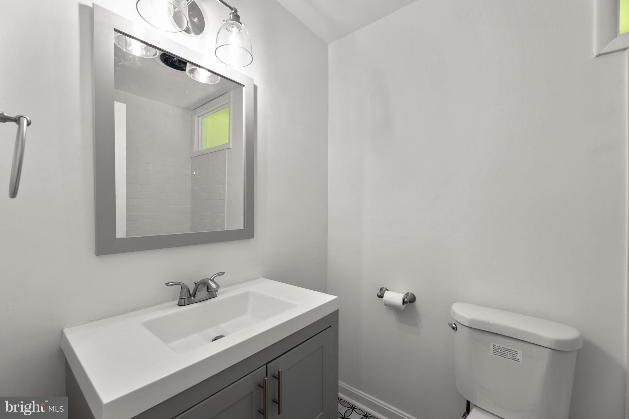 4303 Havard Street Silver Spring, MD 20906 - Photo 19 of 31 Bath