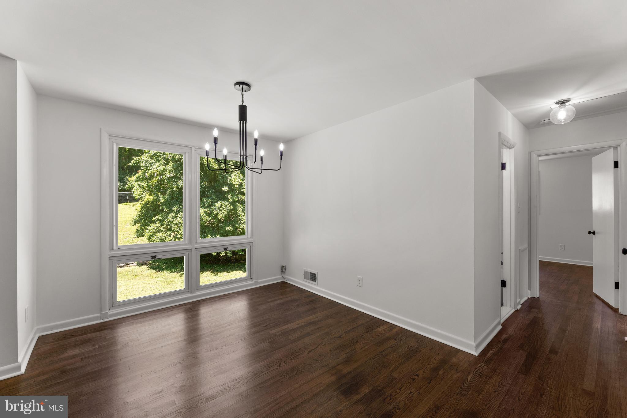 4303 Havard Street Silver Spring, MD 20906 - Photo 7 of 31 Dining Room