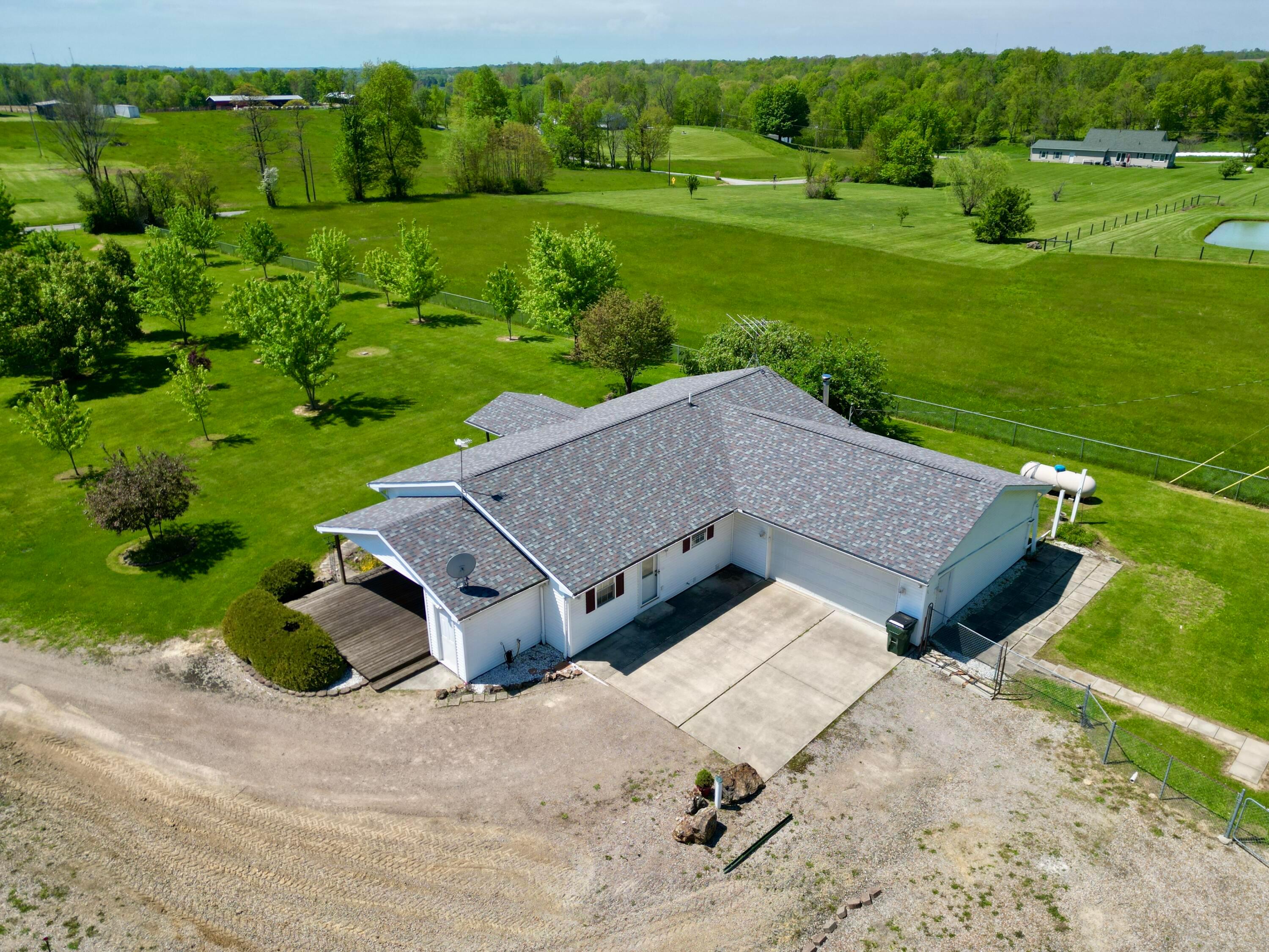 2760 Flint Ridge Road Hopewell, OH 43746 - Photo 16 of 64