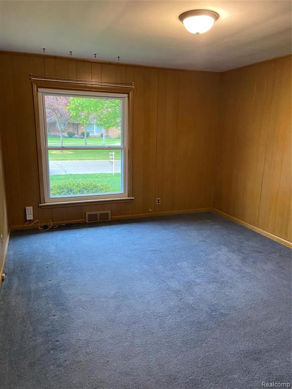 774 Fairford Road Grosse Pointe Woods, MI 48236 - Photo 7 of 22