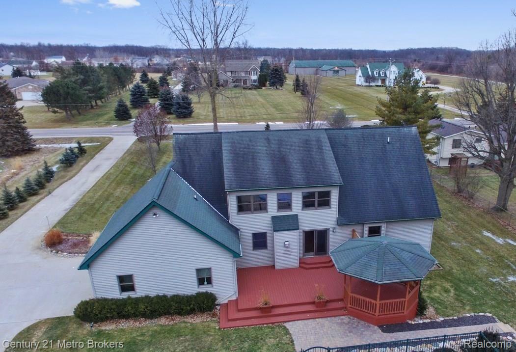 1380 Reid Road Flint, MI 48507 - Photo 5 of 53 DJI_0171.JPG