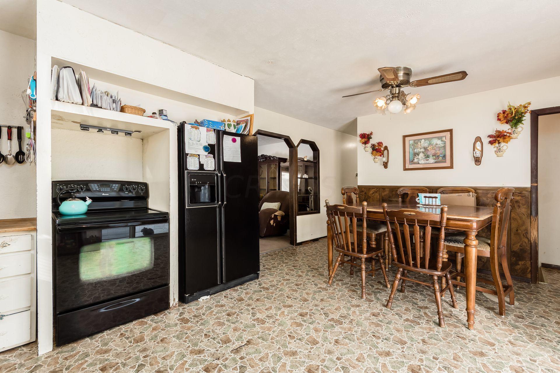 6124 Graessle Road London, OH 43140 - Photo 9 of 45 Gallery Image 9